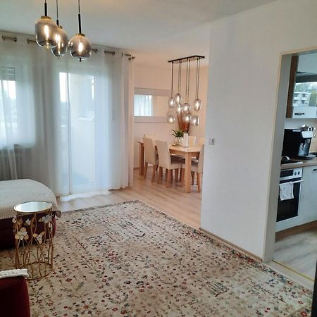 Moderne 3Zimmer Wohnung, In Koenigsbrunn Bei Augsburg Exterior foto