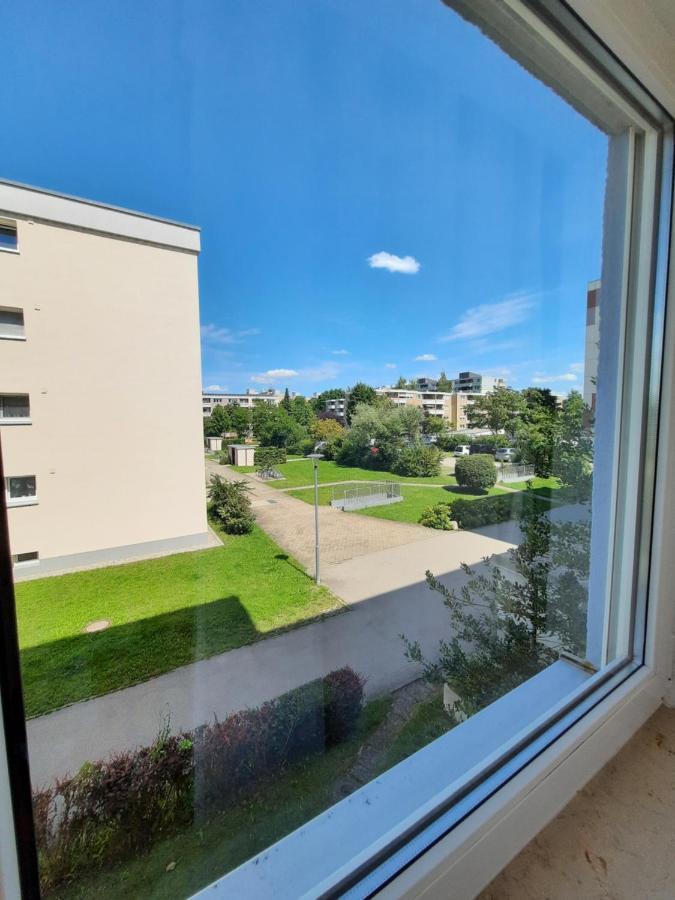 Moderne 3Zimmer Wohnung, In Koenigsbrunn Bei Augsburg Exterior foto